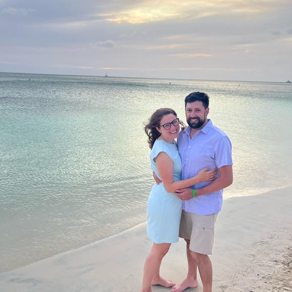 Meet your Posher, Elissa - Picture 1 of 1